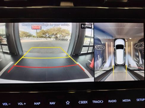 Used 2022 Hyundai Tucson Limited w/ Cargo Package image 16