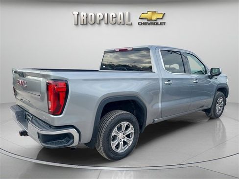 Used 2024 GMC Sierra 1500 SLT image 5