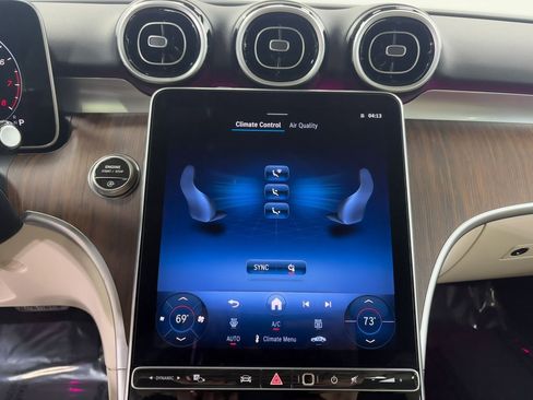 Certified 2025 Mercedes-Benz C 300 4MATIC Sedan image 18