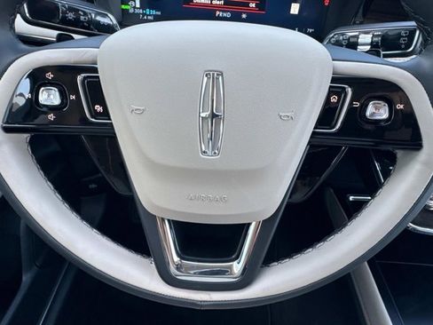 New 2025 Lincoln Corsair Grand Touring image 24