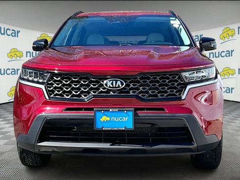 Used 2021 Kia Sorento S image 2
