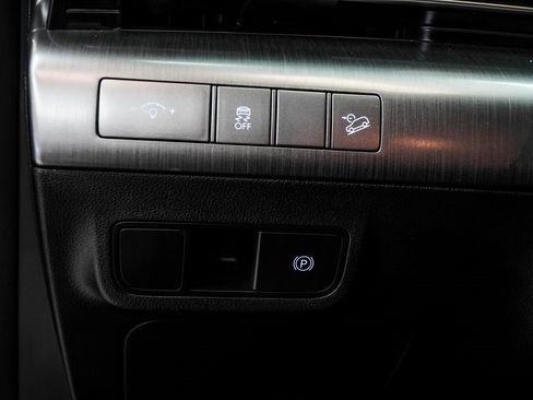 Used 2025 Hyundai Kona SEL image 37