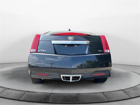 Used 2011 Cadillac CTS Premium image 4
