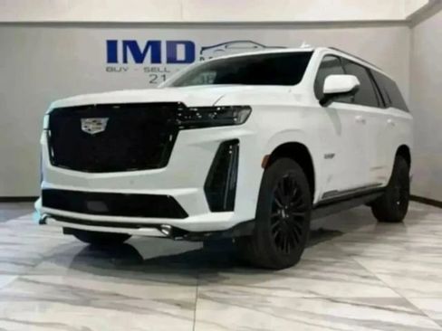 Used 2023 Cadillac Escalade V image 39