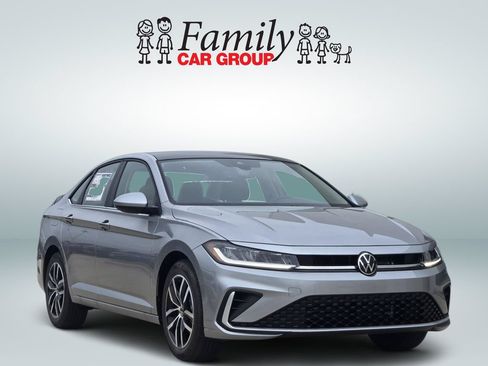 New 2026 Volkswagen Jetta SE FWD image 2