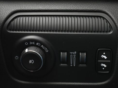 Used 2022 Jeep Wagoneer Series II image 20