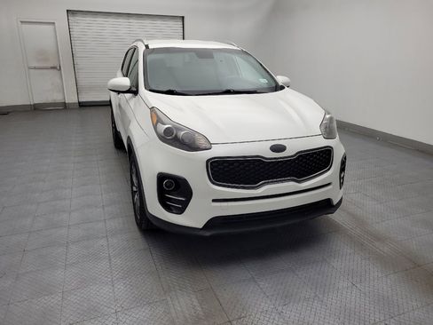 Used 2017 Kia Sportage EX image 14