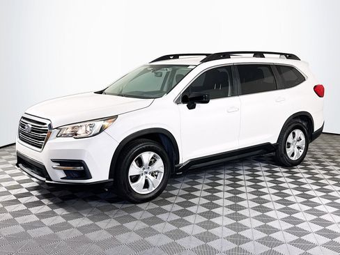Used 2019 Subaru Ascent 8-Passenger AWD/4WD image 4