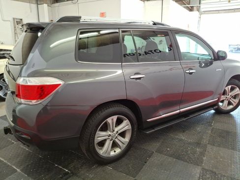 Used 2012 Toyota Highlander Limited image 10