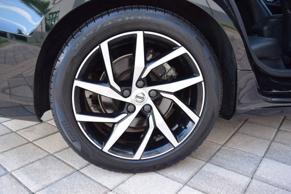 Used 2019 Volvo S60 T5 Momentum w/ Premium Package FWD image 86
