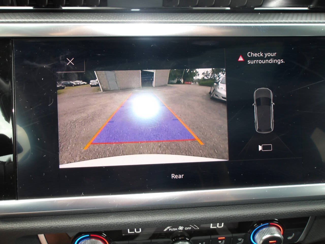 Used 2019 Audi Q3 2.0T Premium AWD/4WD image 31