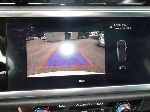 Used 2019 Audi Q3 2.0T Premium AWD/4WD image 31