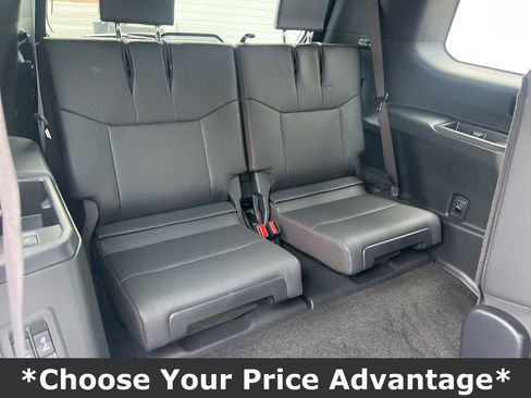 Used 2024 Lexus GX 550 w/ Accessory Package (Z1) image 24