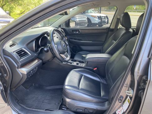 Used 2019 Subaru Outback 3.6R Limited w/ Protection Package #1 AWD/4WD image 9