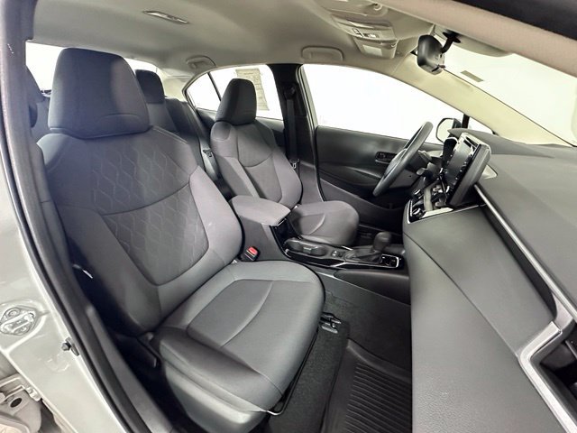 Used 2022 Toyota Corolla LE w/ LE Convenience Package FWD image 26