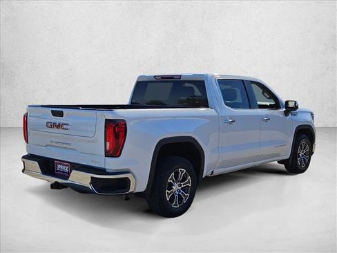 Used 2025 GMC Sierra 1500 SLT image 5