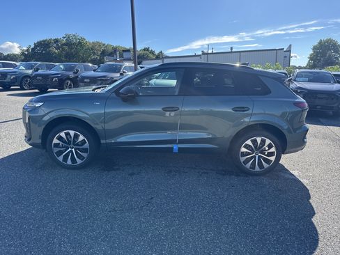 New 2026 Audi Q3 quattro 2.0T AWD/4WD image 3