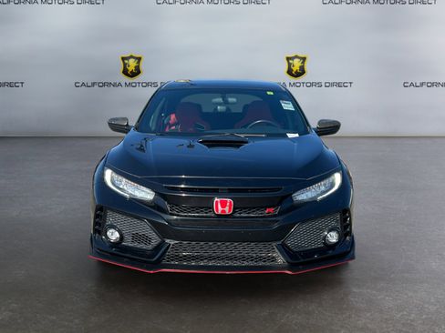 Used 2018 Honda Civic Type R image 8