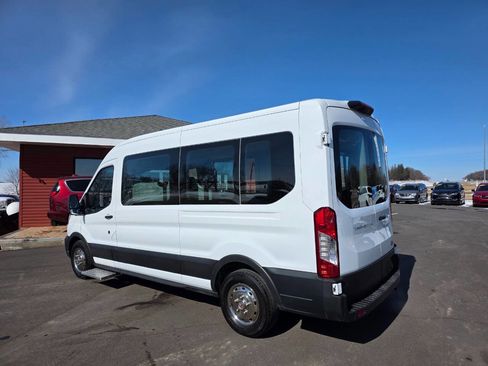 Used 2023 Ford Transit 350 XL image 4