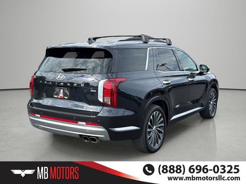 Used 2023 Hyundai Palisade Calligraphy AWD/4WD image 4