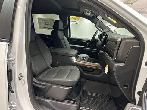 New 2026 Chevrolet Silverado 2500 LT AWD/4WD image 8