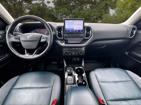 Certified 2023 Ford Bronco Sport Outer Banks w/ Tech Package image 7