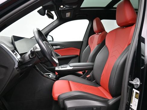 Used 2024 BMW X1 xDrive28i w/ Convenience Package image 10