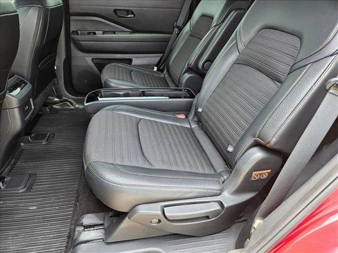 Used 2023 Nissan Pathfinder Rock Creek AWD/4WD image 18