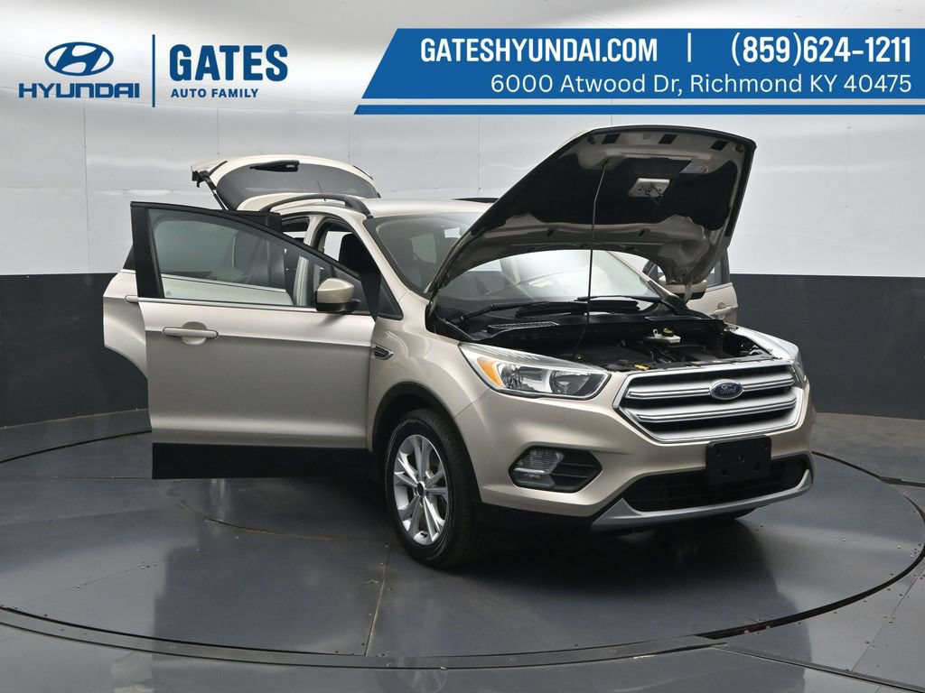 Used 2018 Ford Escape SE AWD/4WD image 55