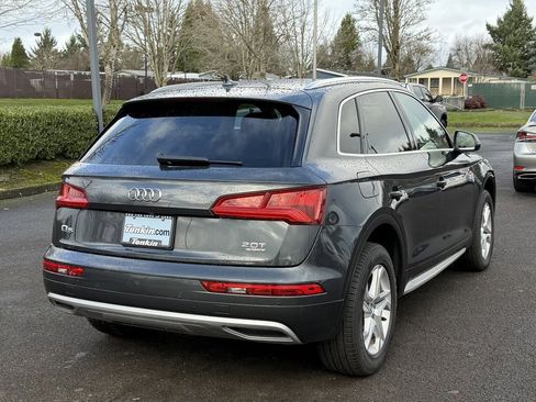 Used 2018 Audi Q5 2.0T Premium Plus image 8
