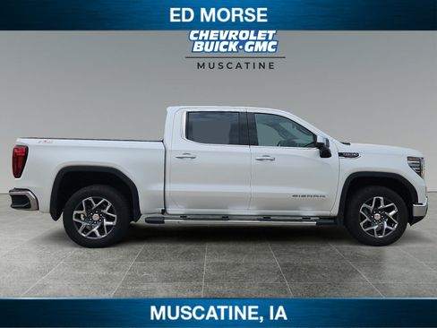 Used 2024 GMC Sierra 1500 SLT w/ SLT Premium Plus Package AWD/4WD image 6