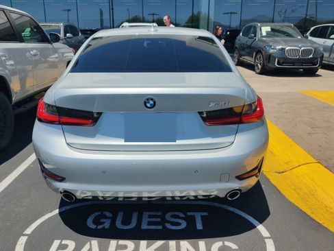 Used 2021 BMW 330i Sedan w/ Premium Package RWD image 5