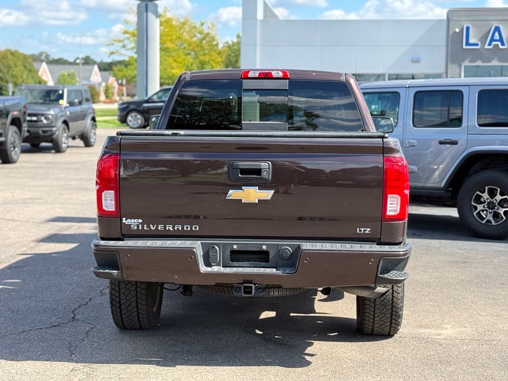 Used 2016 Chevrolet Silverado 1500 LTZ Z71 w/ LTZ Plus Package AWD/4WD image 35