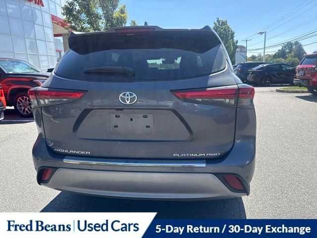 Used 2023 Toyota Highlander Platinum AWD/4WD image 7