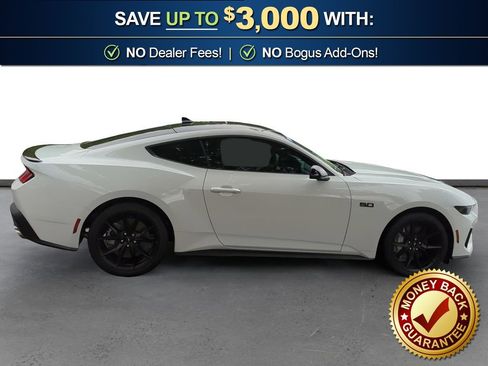 Used 2025 Ford Mustang GT Premium RWD image 8
