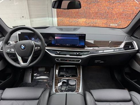 Used 2026 BMW X5 xDrive40i AWD/4WD image 12