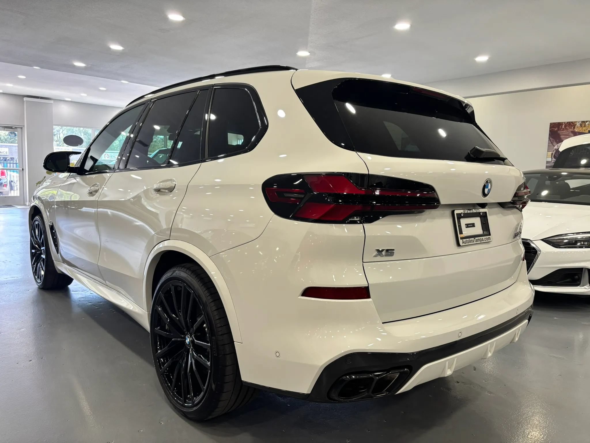 Used 2026 BMW X5 M60i w/ Executive Package AWD/4WD image 7
