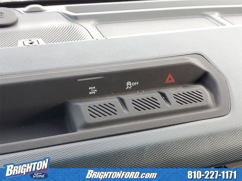 Used 2024 Ford Bronco Outer Banks image 22
