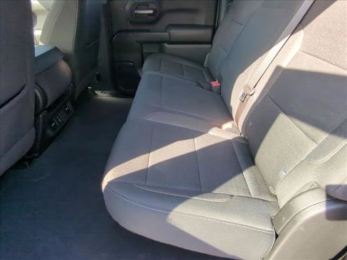 Used 2024 Chevrolet Silverado 1500 Custom Trail Boss AWD/4WD image 17