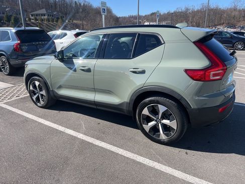 Used 2023 Volvo XC40 B5 Plus w/ Driver Assist Package image 11