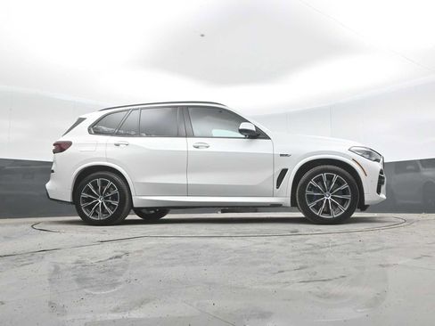 Used 2022 BMW X5 xDrive45e w/ M Sport Package AWD/4WD image 53