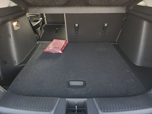 New 2026 Chevrolet Trax ACTIV w/ Sunroof Package image 23