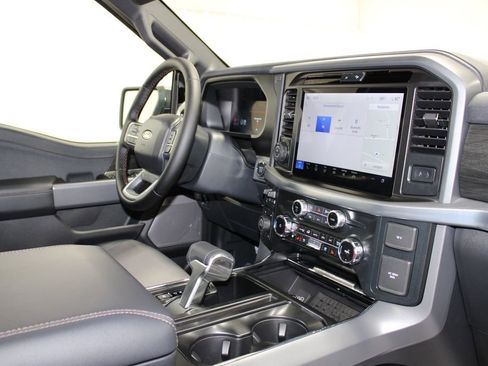 New 2025 Ford F150 Lariat w/ Equipment Group 502A High image 40