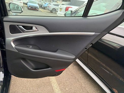 Used 2026 Genesis G70 2.5T Prestige image 12