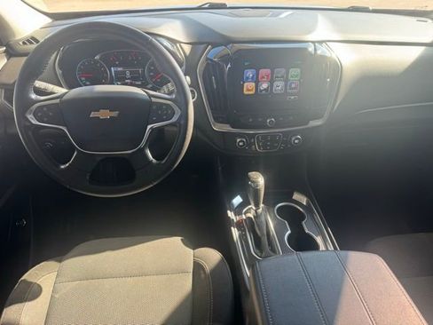 Used 2019 Chevrolet Traverse LT image 14