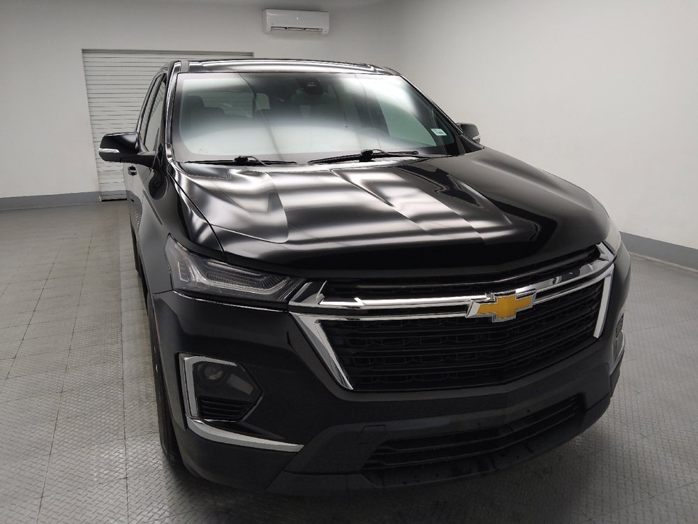 Used 2023 Chevrolet Traverse LS w/ Safety Package FWD image 14