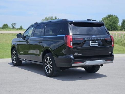 Used 2025 Ford Expedition Max Platinum AWD/4WD image 5