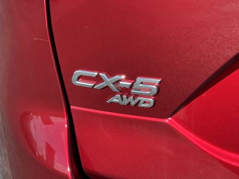 Used 2018 MAZDA CX-5 Touring w/ Preferred Equipment Package image 21