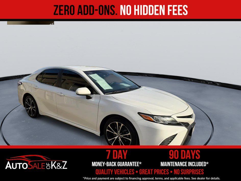 Used 2020 Toyota Camry SE FWD image 4