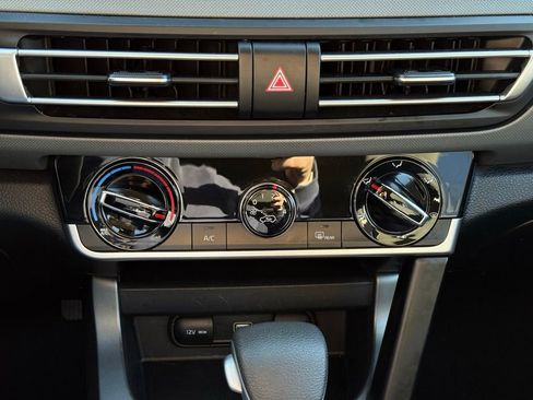 Certified 2023 Kia Seltos LX image 40